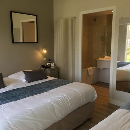 Logis Hotel Val De Vienne Le Vigeant Bagian luar foto